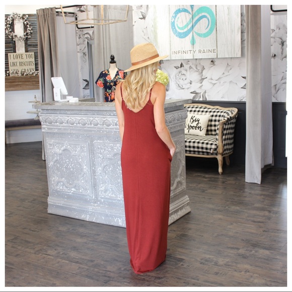 ✨LAST ONE✨Brick V-Neck Cami Maxi Dress - Picture 3 of 3